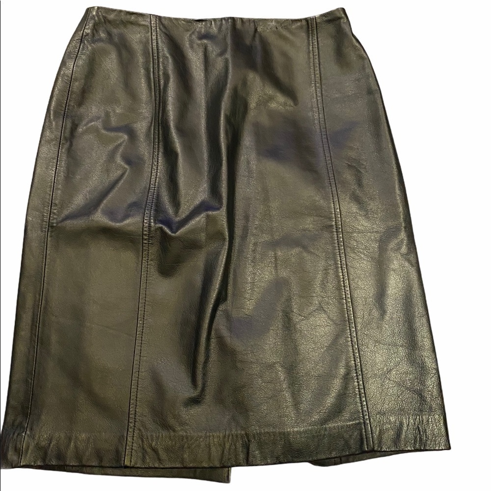 Ann Taylor Loft 100% Leather pencil skirt Sz 2